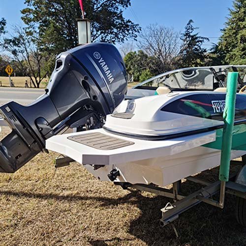 astillero-tecno-linea-flyboat-1500-2